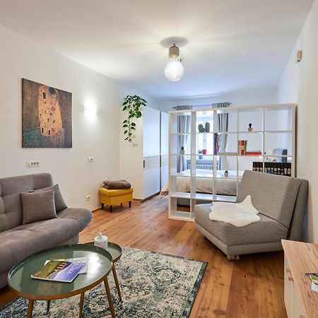 Karina Lauben Lodge Egna Exteriér fotografie